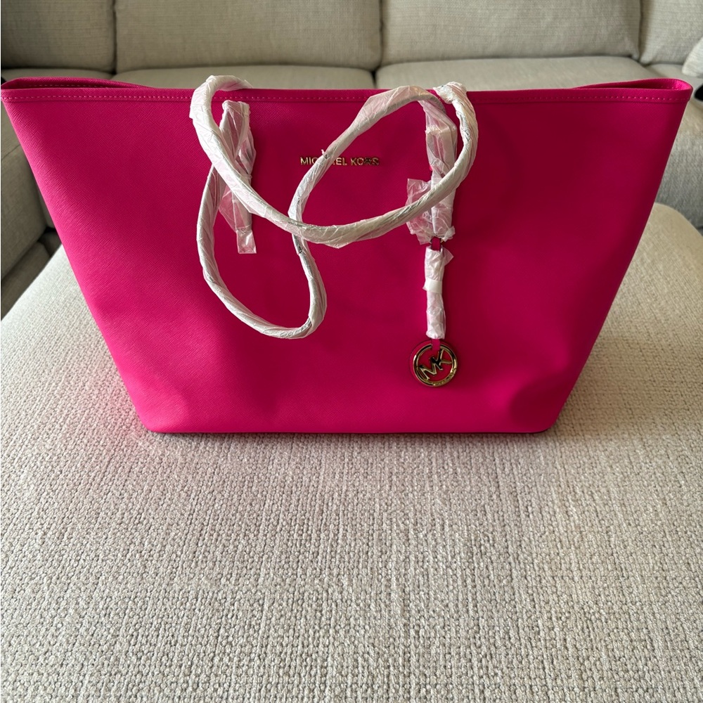 Michael Kors Neon Pink Jet Set Travel Tote